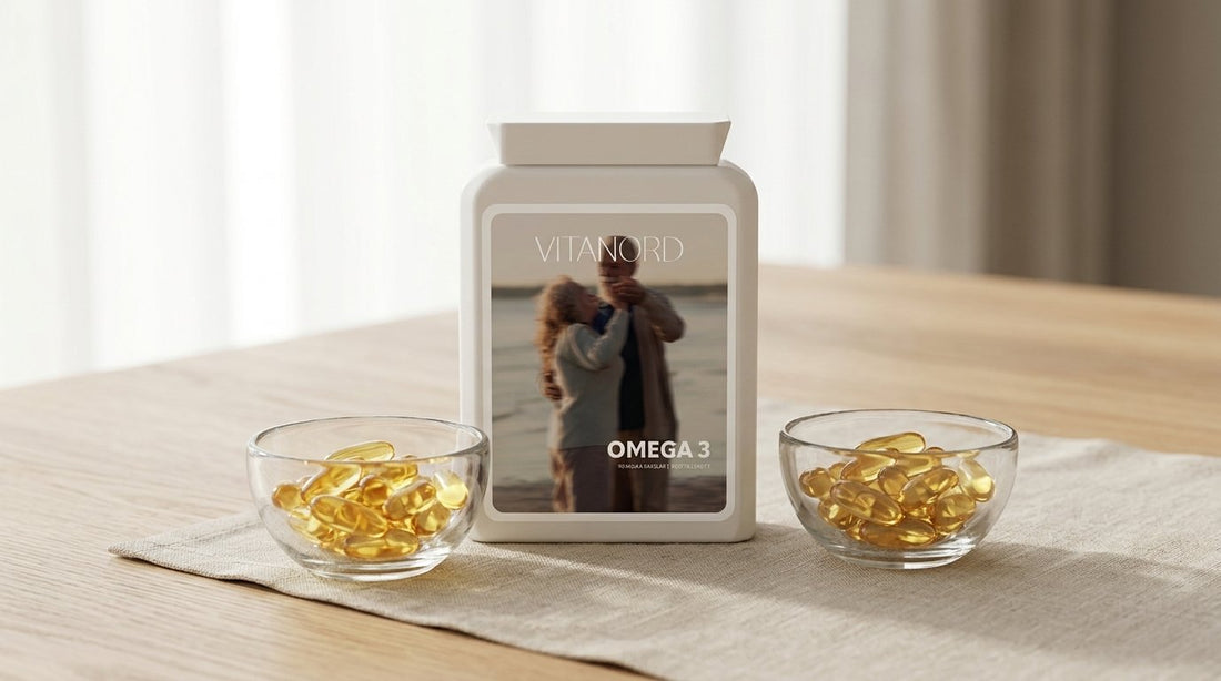 Två skålar med omega-3-kapslar bredvid en burk VitaNord Omega-3 på ekbord